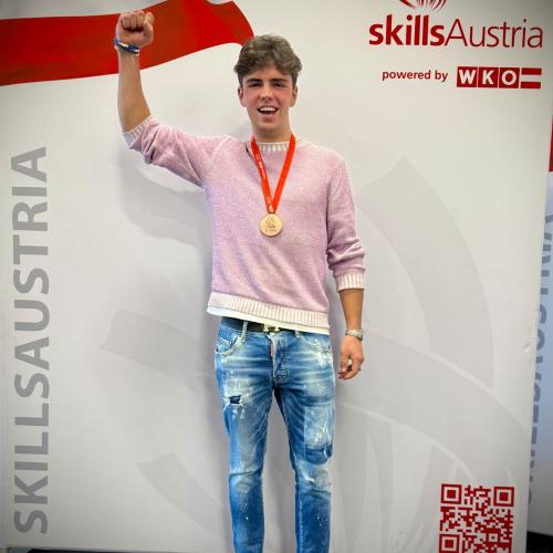 Dominik Müllauer, 3. Platz den den Austrian Skills 2025 in Salzburg in der Sparte Spenglerei